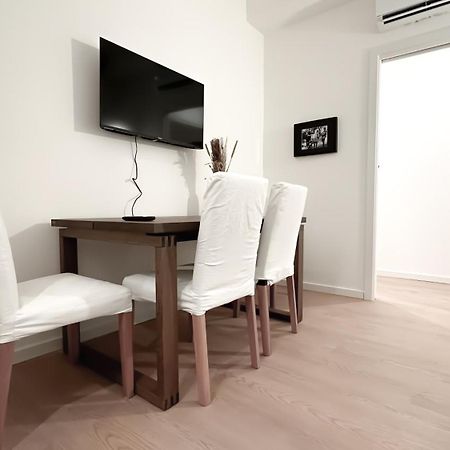Atelier Rimini - Affitti Brevi Italia Apartment Bagian luar foto