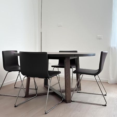 Atelier Rimini - Affitti Brevi Italia Apartment Bagian luar foto