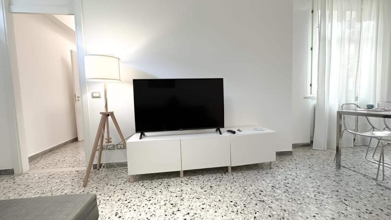 Atelier Rimini - Affitti Brevi Italia Apartment Bagian luar foto